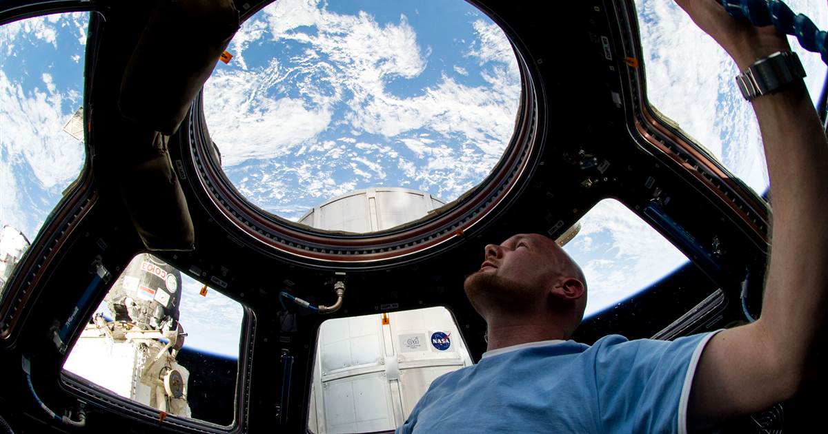 Astronauts offer advice on keeping calm (and carrying on) amid coronavirus outbreak 1