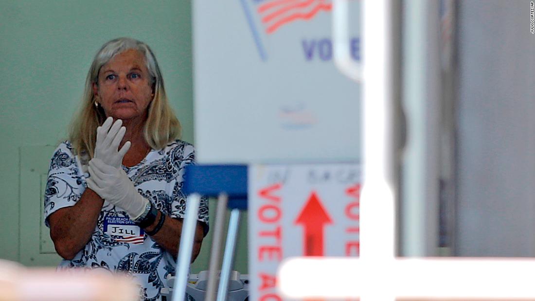 Analysis: Coronavirus changes everything for 2020 candidates 1
