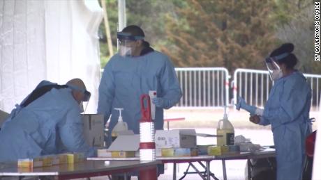US health officials issued stark warnings about the spread of coronavirus as US cases passed 18,000 1