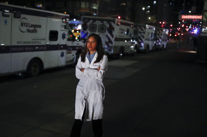 Health care workers warned they could lose jobs for speaking out amid coronavirus crisis 1