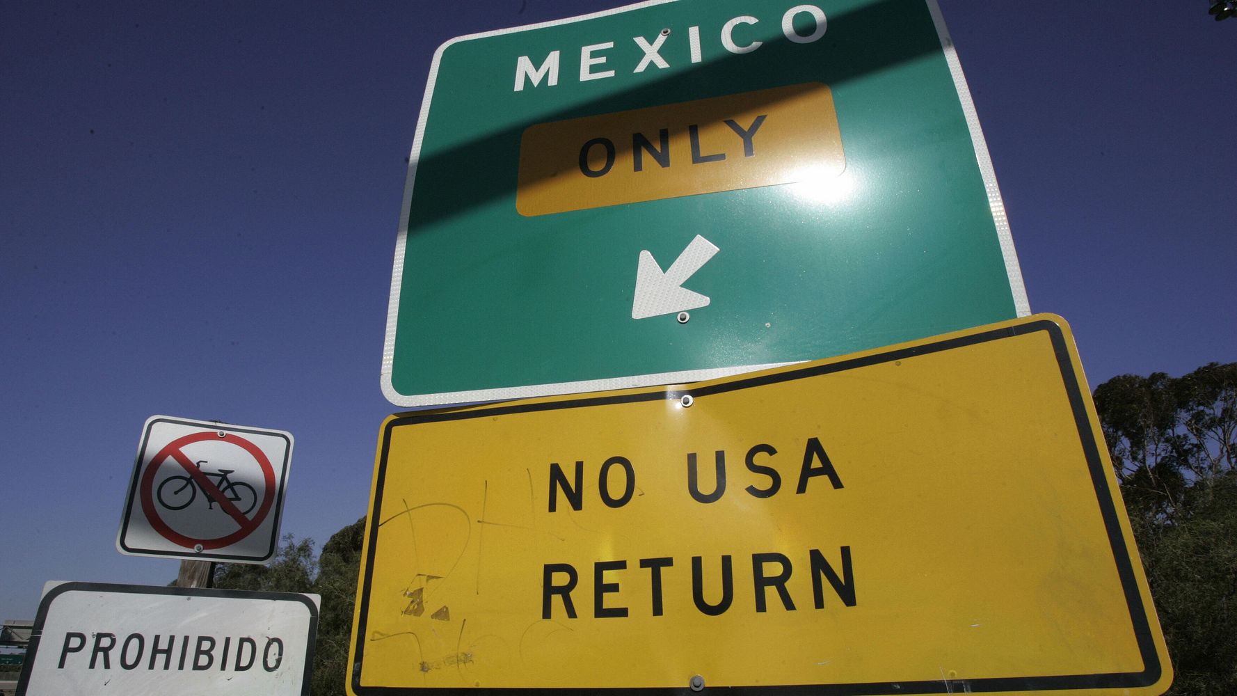 Trump Closes U.S.-Mexico Border To Nonessential Traffic Amid Coronavirus Pandemic 1
