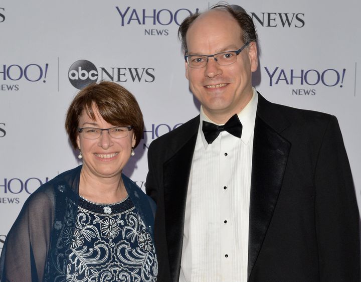 Amy Klobuchar Says Husband Remains On Oxygen After Coronavirus Diagnosis 1