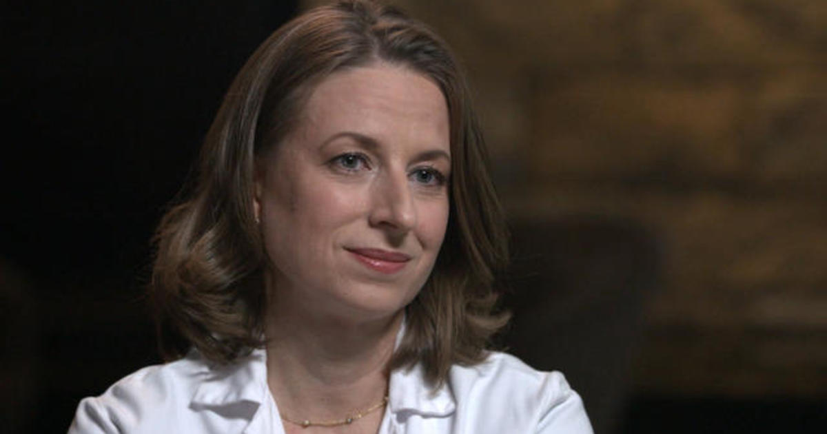 Creating a vaccine during the COVID-19 outbreak 1