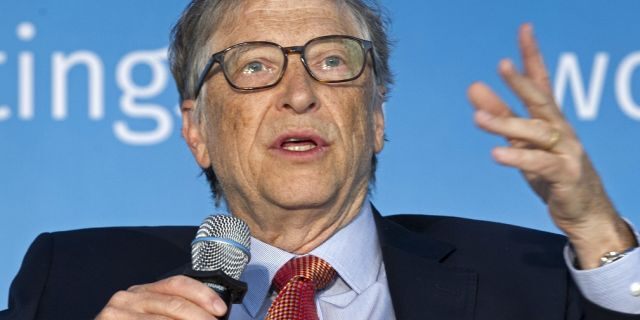 Bill Gates says US missed chance to avoid coronavirus shutdown, businesses should stay closed 1