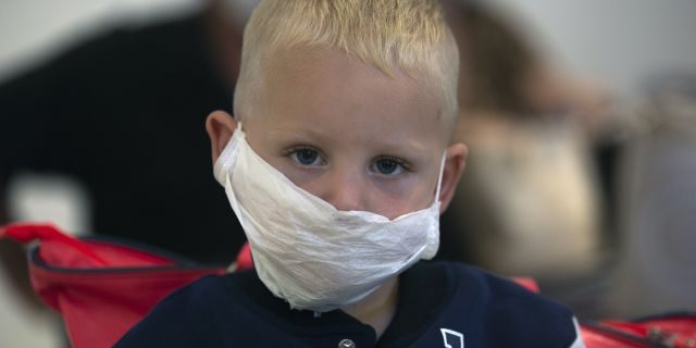 Americans, foreigners desperately try to leave South Africa ahead of coronavirus lockdown 1