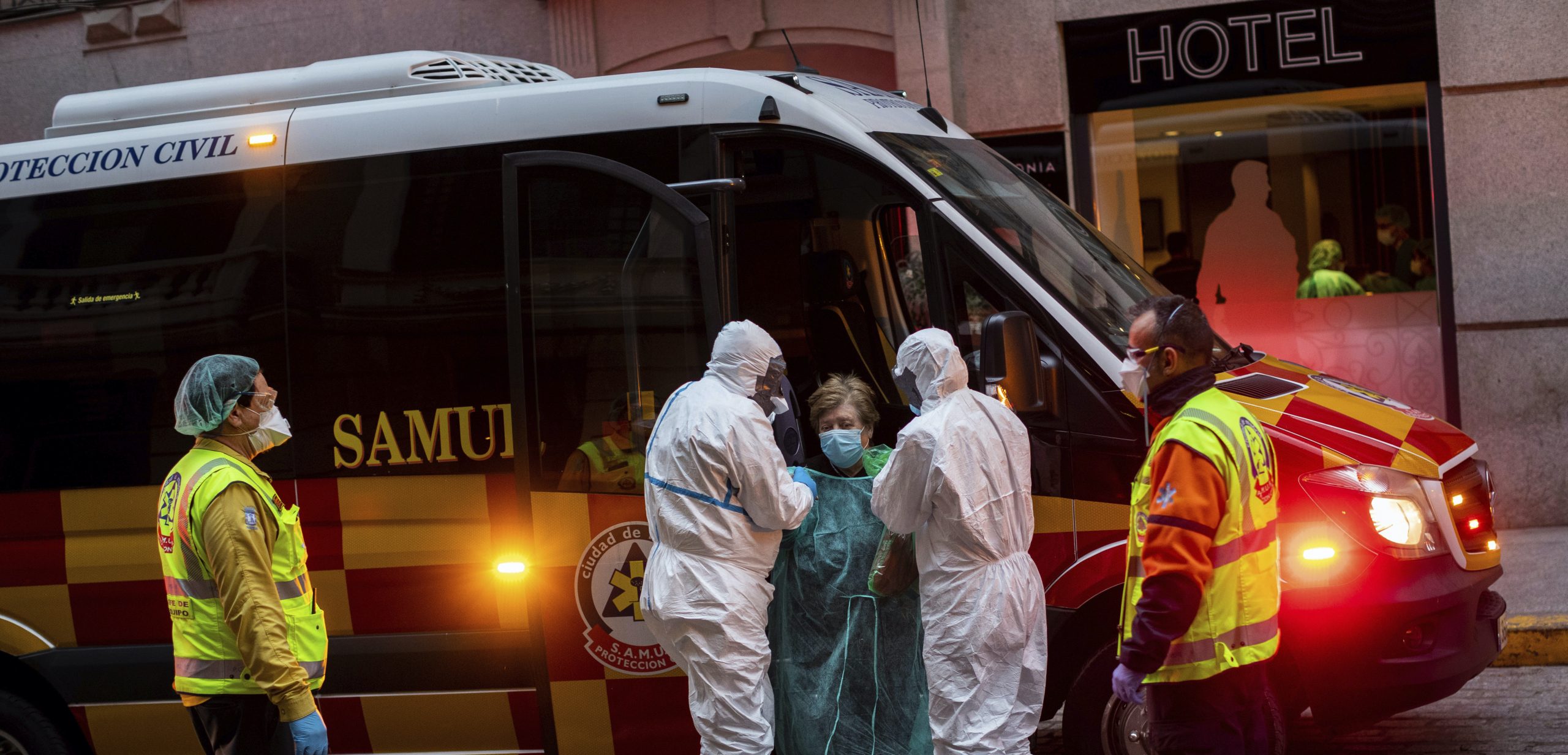 Coronavirus has 'stable genome,' study suggests, so vaccine could help 'over many years' 1
