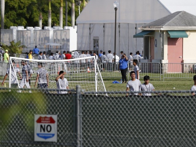 HHS: Nearly 40 Migrant Children Test Positive for Coronavirus at Chicago Shelter 1 HHS: Nearly 40 Migrant Children Test Positive for Coronavirus at Chicago Shelter 1