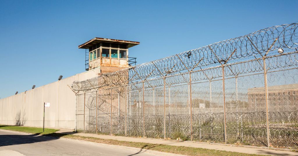 3rd detainee with coronavirus dies as cases at Cook County Jail top 300 1