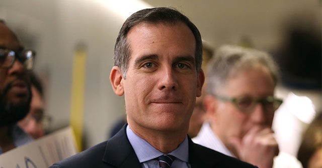 Eric Garcetti Encourages Public to Report L.A. Businesses
Breaking Coronavirus Rules 1