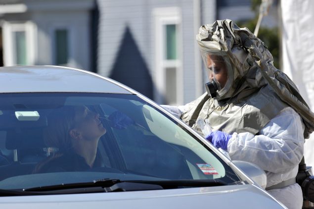 Drive-Thru Coronavirus Tests Are Great—Except That It’s Impossible to Get One 1