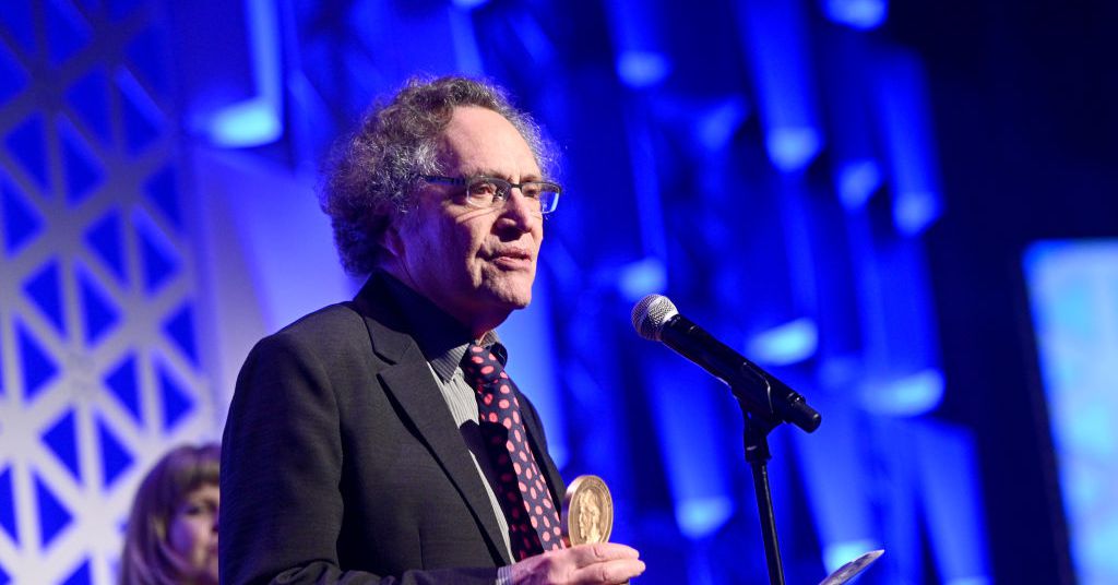 Famed Chicago filmmaker Gordon Quinn diagnosed with coronavirus 1
