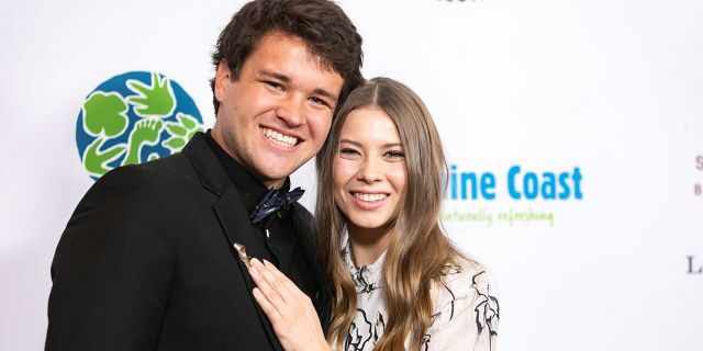 Bindi Irwin marries Chandler Powell in private ceremony with no guests due to the coronavirus 1