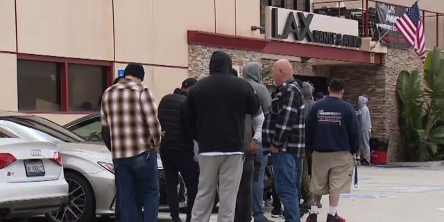Coronavirus fueling gun store sales but California sheriff says shops are 'not an essential,' orders closures 1