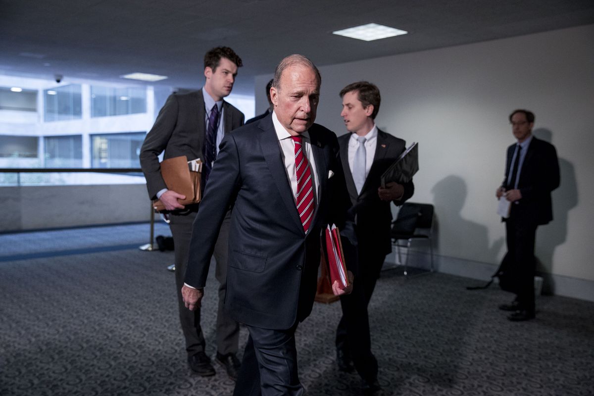 As coronavirus cases spike, Senate fails to pass $1.4T financial package 1