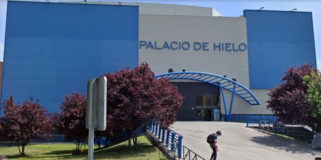 Madrid to use ice rink as makeshift coronavirus morgue, officials say 1
