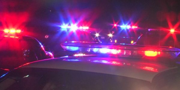 Police show up at Louisiana church holding services 1