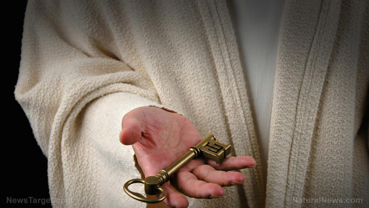 DC priest who shook 500 hands at communion has coronavirus 1
