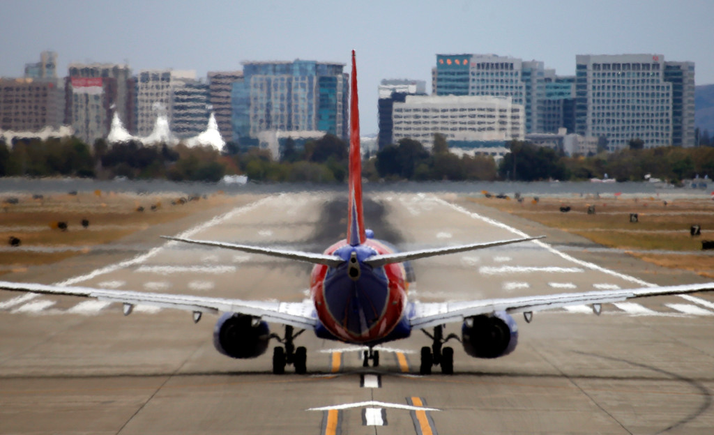 Coronavirus: Airline cutbacks batter Bay Area airports 1