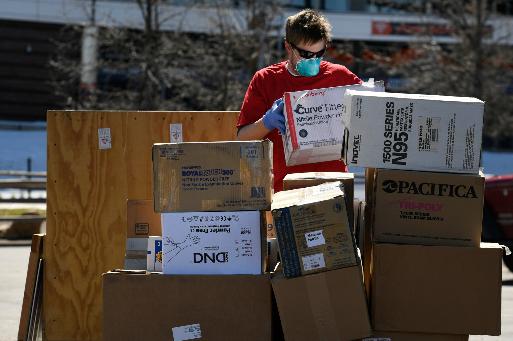 Denver hospitals haven’t seen coronavirus surge yet, but they’re preparing 1