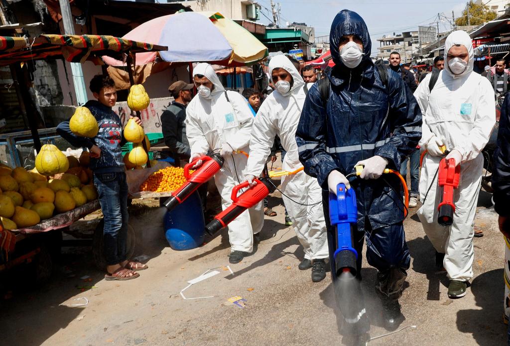 Arrival of coronavirus in Gaza raises fears about vulnerable areas 1