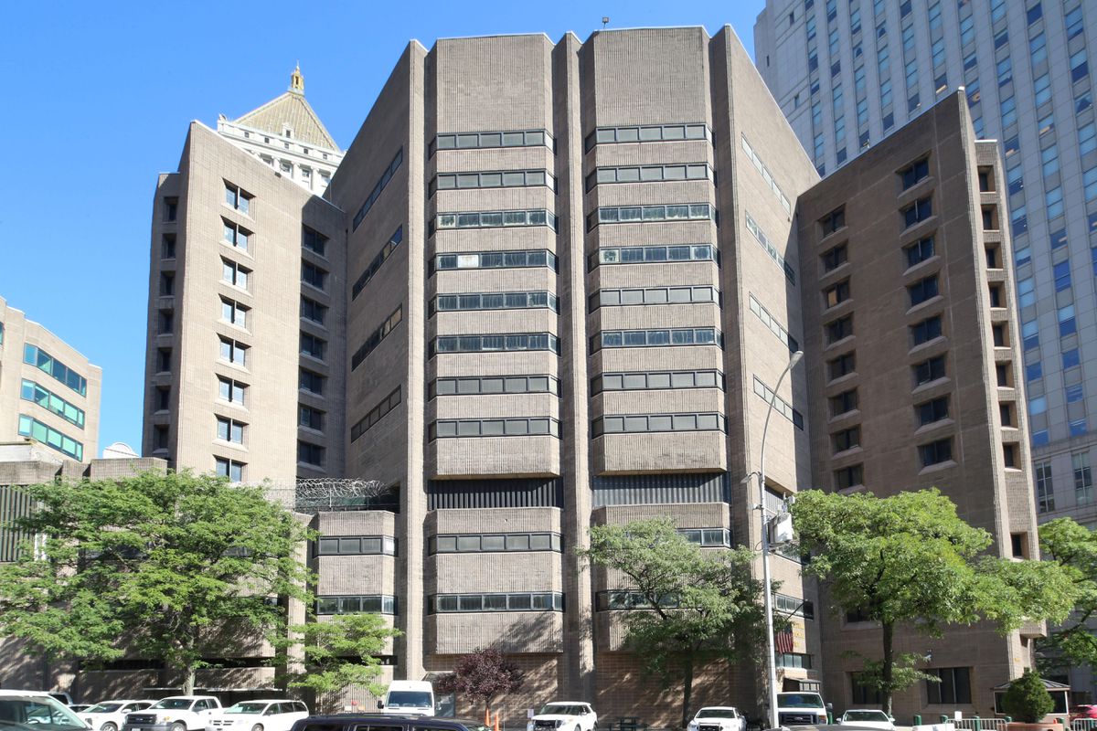 Coronavirus-infected MCC inmate held in unit for ‘old and infirm,’ court papers claim 1 Coronavirus-infected MCC inmate held in unit for ‘old and infirm,’ court papers claim 1