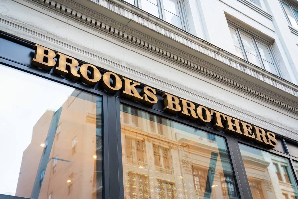 Brooks Brothers will make 150,000 masks a day in coronavirus fight 1