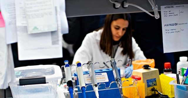 Rapid Coronavirus Test Approved by FDA, Results in 45 Minutes 1 Rapid Coronavirus Test Approved by FDA, Results in 45 Minutes 1