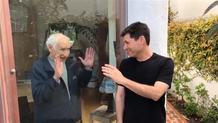 Cardi B says celebrities are causing confusion about the coronavirus 1 Cardi B says celebrities are causing confusion about the coronavirus 1