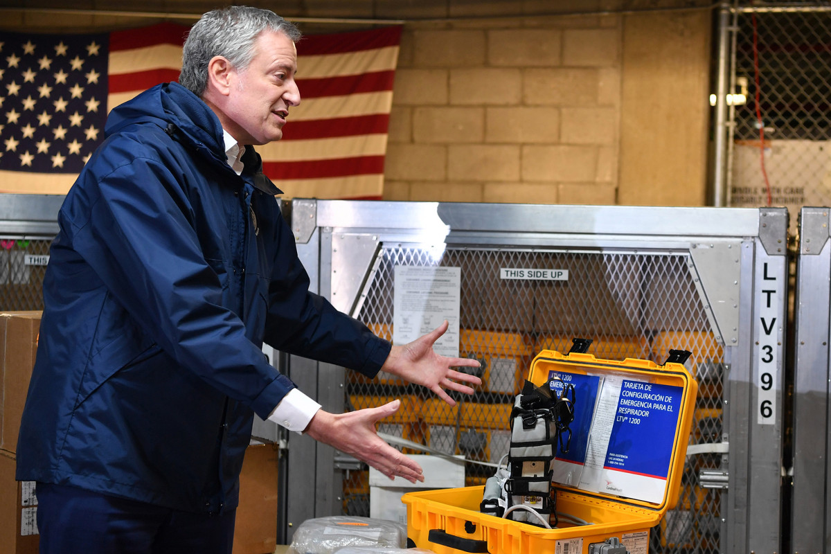 Feds shipping 4,000 more ventilators to New York in coronavirus fight 1