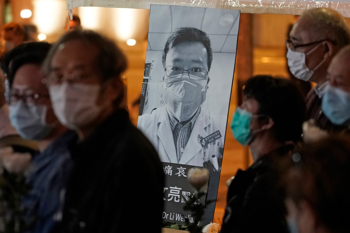 China exonerates doctor who warned of impending coronavirus outbreak 1