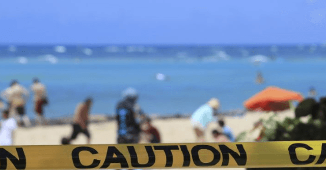 Hawaii Orders Mandatory 14-Day Quarantine for Visitors, Returning Residents 1
