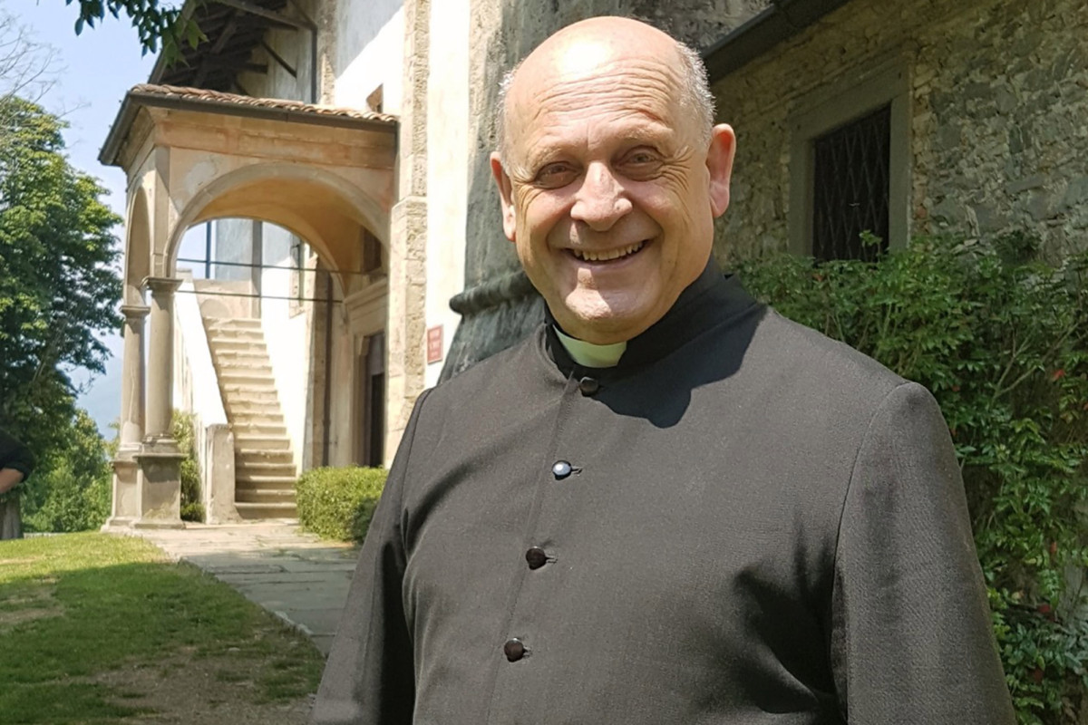 Italian priest dies of coronavirus after giving respirator to younger patient 1