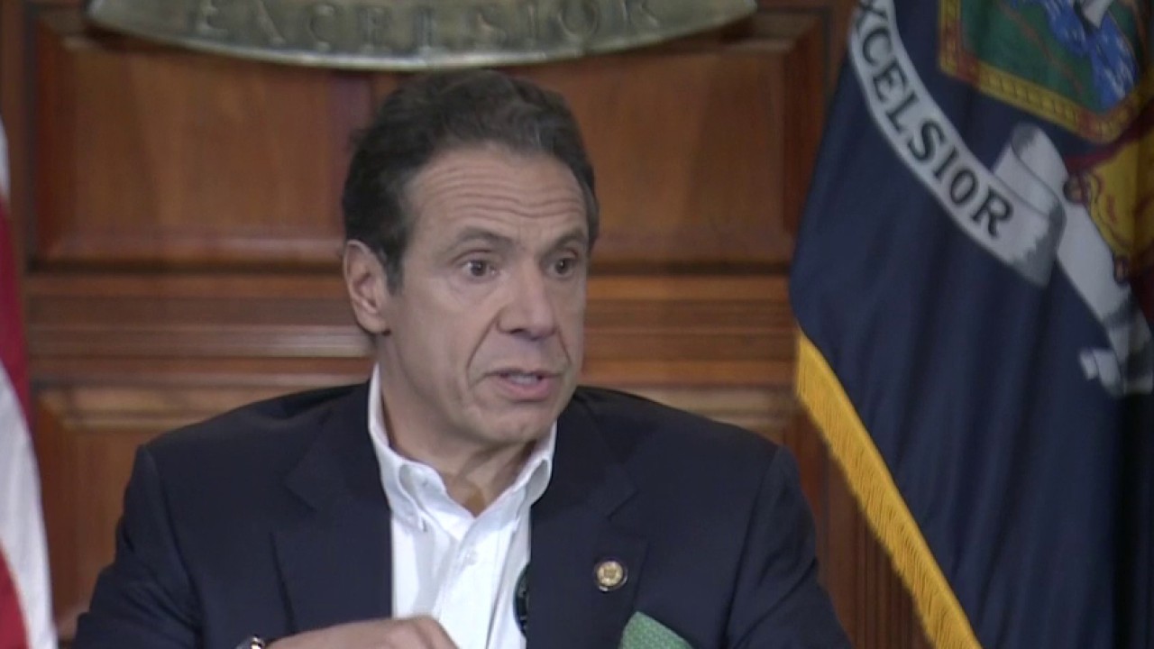 Cuomo calls for more NYC streets to be closed off to cars amid coronavirus 1