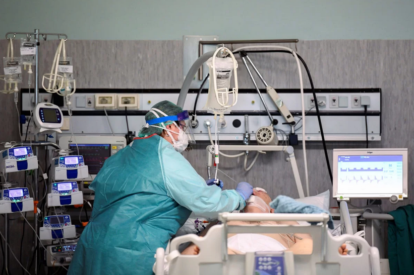 Official Warns U.S. Hospitals: Be Ready for “Surge” of Coronavirus Patients in America 1