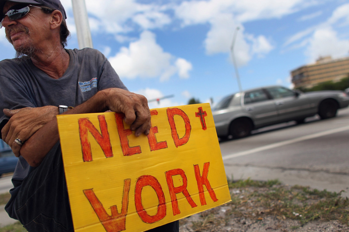 Jobless claims spike to 281,000 as coronavirus forces layoffs 1