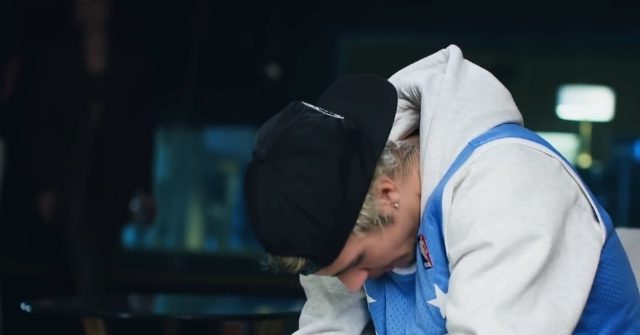 Coronavirus: Justin Bieber Prays with Concerned Fans in Self Isolation 1