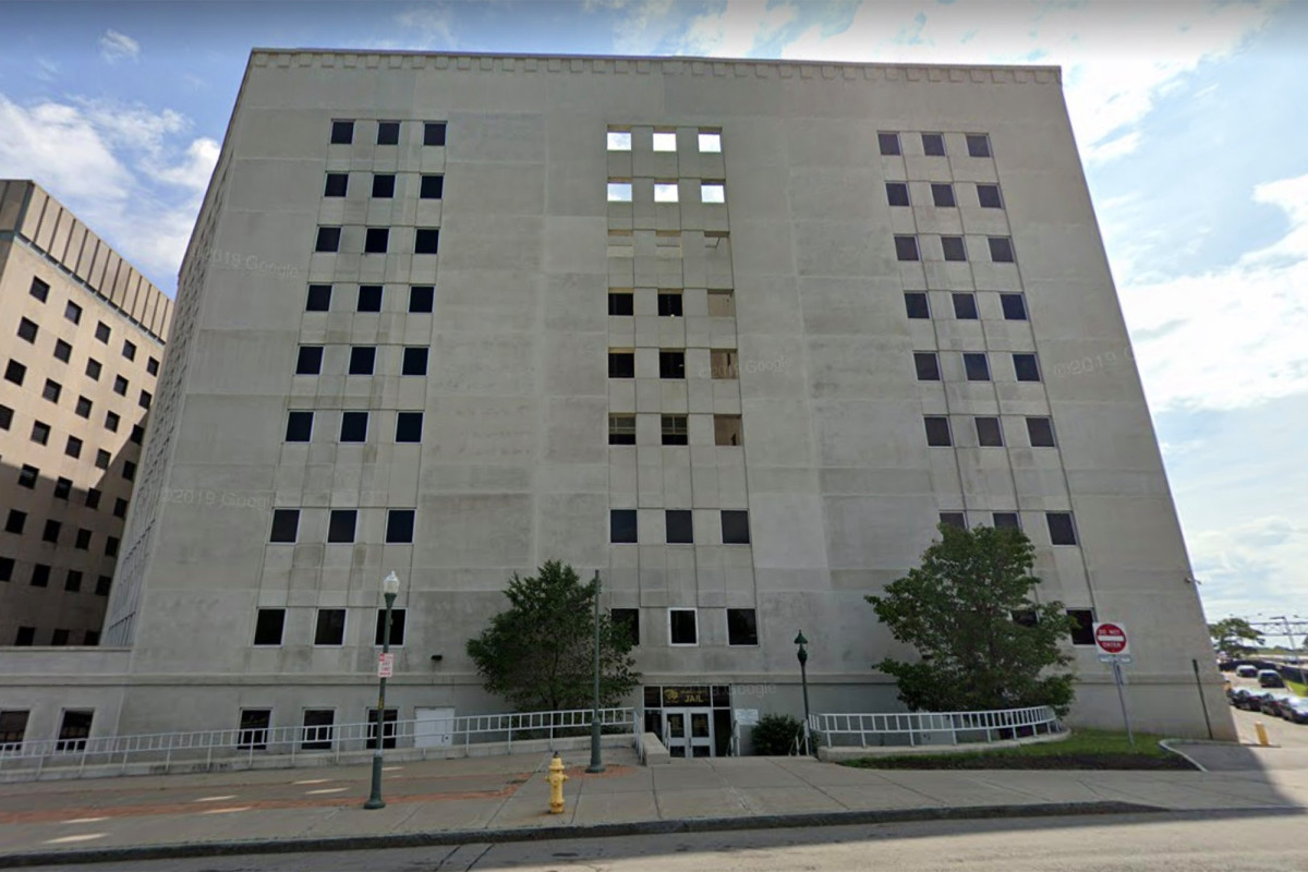 Sex offenders among those released from New York jail to stop coronavirus spread 1