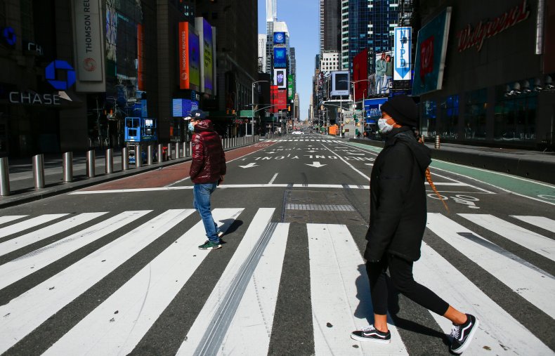 New York City Coronavirus Update: Cases Surpass 10,000 in U.S. Epicenter, Governor Says Density Level is 'Destructive' 1