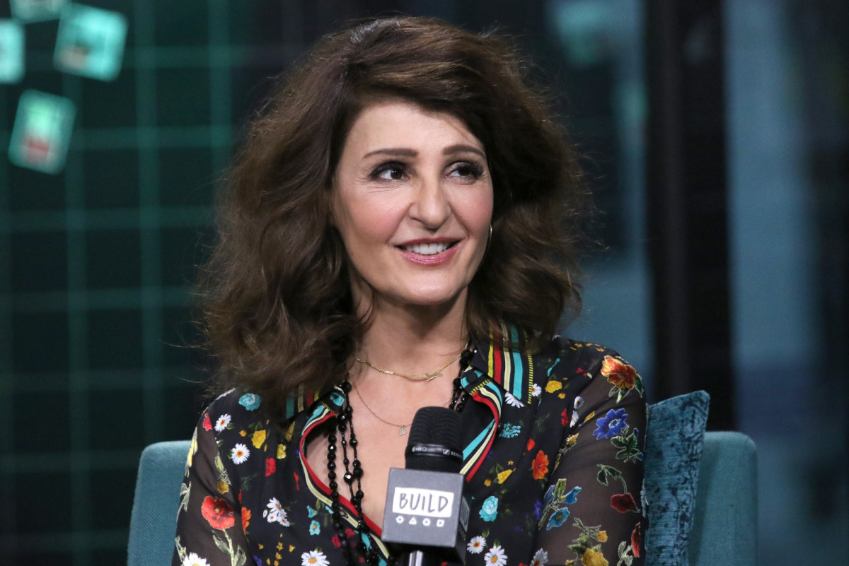Nia Vardalos missed father’s funeral due to coronavirus travel concerns 1