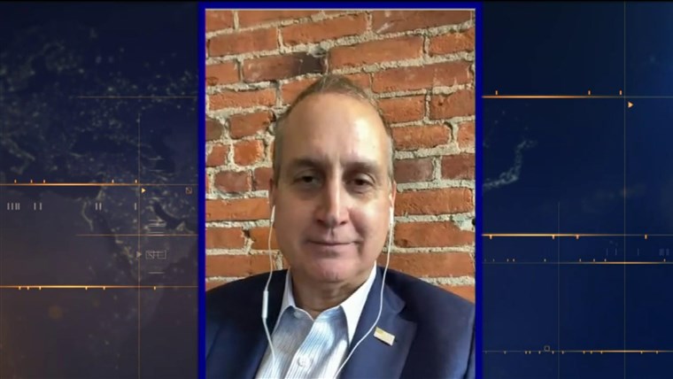 COVID-19 'hit me like a ton of bricks': Rep. Mario Diaz-Balart in first interview since diagnosis 1