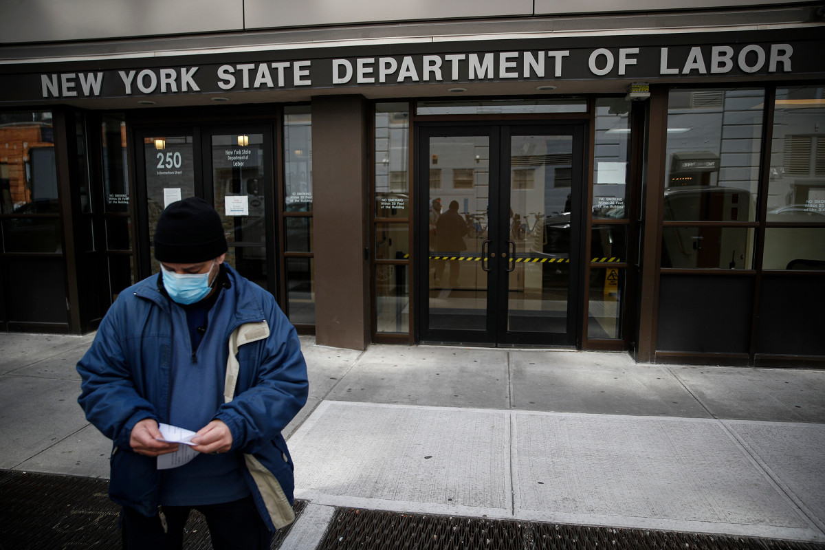 Labor Department overwhelmed by unemployed workers amid coronavirus 1