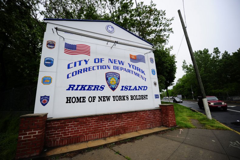 Rikers Island Chief Physician Warns Coronavirus Cases 'Growing Quickly' in NYC Jails, Says 20 Percent Will Need Hospitalization 1
