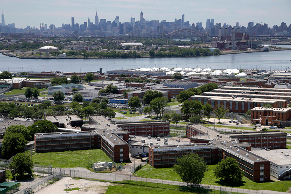 Officials approve release of more than 50 Rikers inmates over coronavirus fears 1