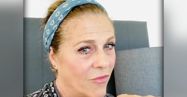 Actress Rita Wilson Raps to 'Hip Hop Hooray' in Coronavirus Isolation Video 1