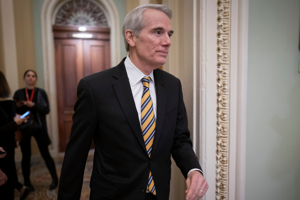 GOP senator to forgo salary, donate to coronavirus relief for two months 1