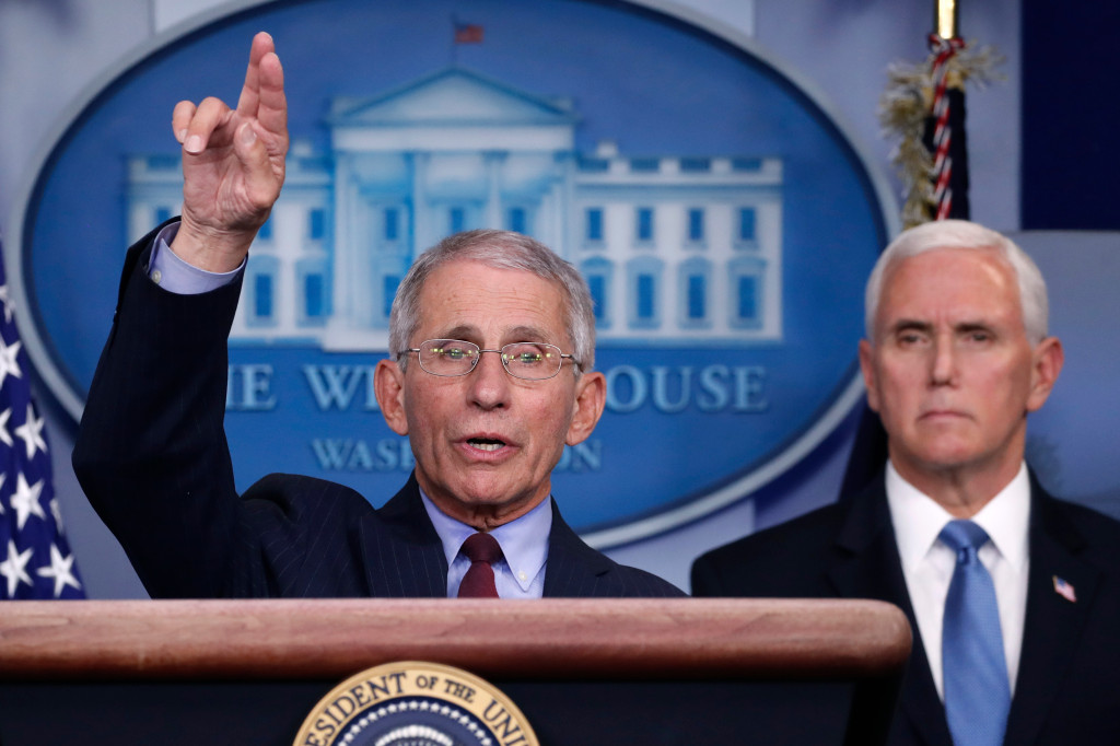 Coronavirus: White House projects 100K to 240K US deaths 1