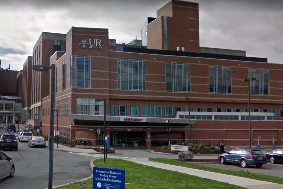 NY man hid coronavirus in delivery room, now wife showing symptoms 1