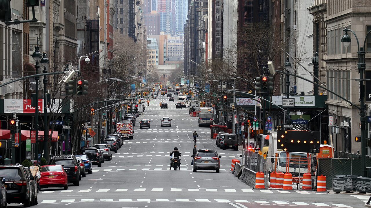 Makeshift morgue appears outside NYC hospital as coronavirus spread escalates 1