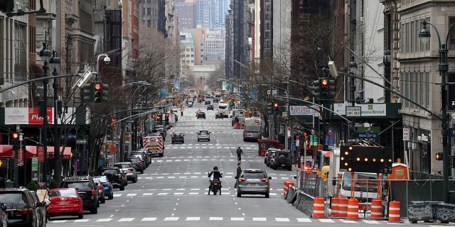 US coronavirus cases surpass 35,000, now the third highest in the world 1 US coronavirus cases surpass 35,000, now the third highest in the world 1