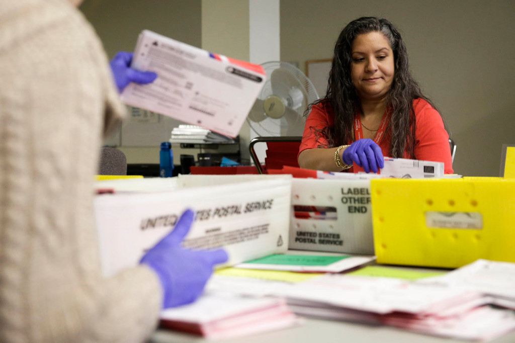 States consider November voting changes amid coronavirus 1